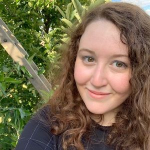 Meet your Posher, Rebecca